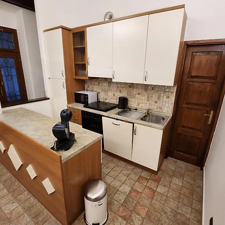 Apartment T8 